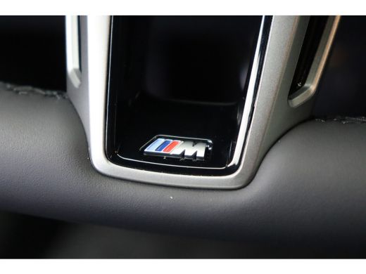 BMW 5 Serie Touring 530e M Sport Automaat / Panoramadak / Trekhaak / Bowers & Wilkins / M Sportonderstel / St... ActivLease financial lease