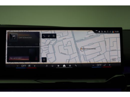 BMW 5 Serie Touring 530e M Sport Automaat / Panoramadak / Trekhaak / Bowers & Wilkins / M Sportonderstel / St... ActivLease financial lease