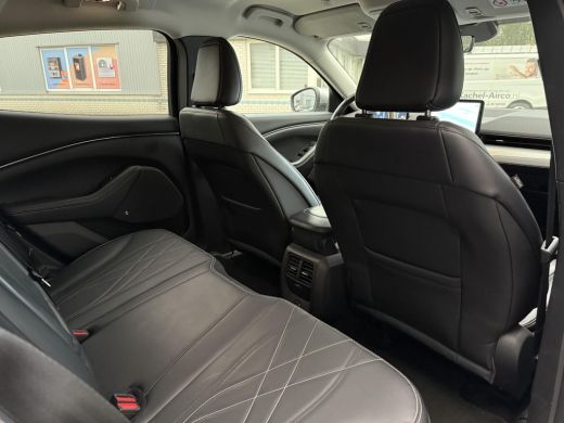 Ford Mustang Mach-E Mach-E Aut. 75 kWh | Leder | Navi | B&O Sound | 360 Camera | ActivLease financial lease