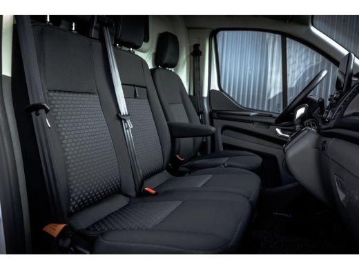 Ford Transit Custom 2.0 TDCI L2H1 Trend | 130 PK | Automaat | Carplay | Camera | Cruise | Airco | 3-Zits ActivLease financial lease