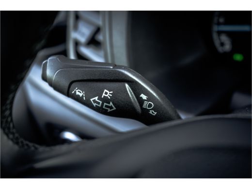 Ford Transit Custom 2.0 TDCI L2H1 Trend | 130 PK | Automaat | Carplay | Camera | Cruise | Airco | 3-Zits ActivLease financial lease