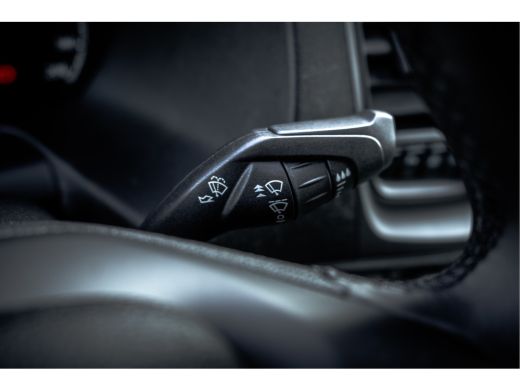 Ford Transit Custom 2.0 TDCI L2H1 Trend | 130 PK | Automaat | Carplay | Camera | Cruise | Airco | 3-Zits ActivLease financial lease