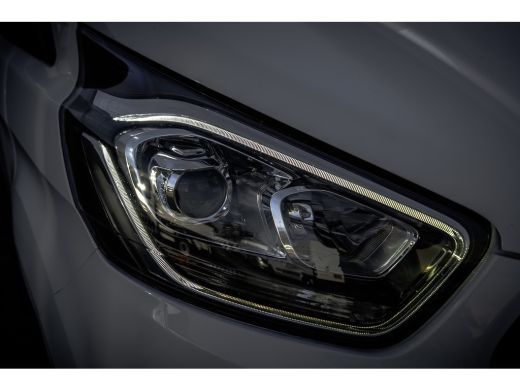 Ford Transit Custom 2.0 TDCI L2H1 Trend | 130 PK | Automaat | Carplay | Camera | Cruise | Airco | 3-Zits ActivLease financial lease