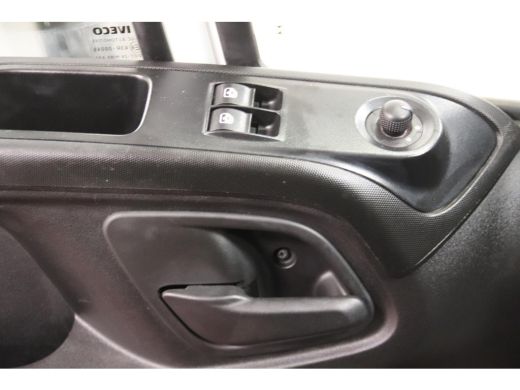 Iveco Daily 35S14V 2.3 L2H2 AIRCO CRUISE CONTROL EURO 6 ActivLease financial lease