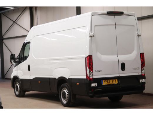 Iveco Daily 35S14V 2.3 L2H2 AIRCO CRUISE CONTROL EURO 6 ActivLease financial lease