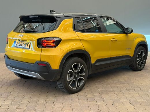 Jeep Avenger Summit 54 kWh Climate | Cruise | Apple Carplay/Android Auto | Stoelverwarming | | 11 kW lader | A... ActivLease financial lease