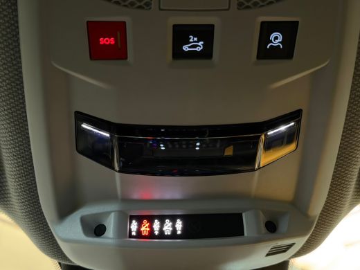 Jeep Avenger Summit 54 kWh Climate | Cruise | Apple Carplay/Android Auto | Stoelverwarming | | 11 kW lader | A... ActivLease financial lease