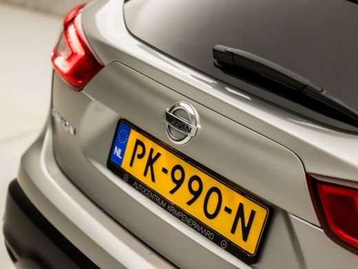 Nissan QASHQAI 1.2 N-Connecta Sport Automaat (PANORAMADAK, NAVIGATIE, CLIMATE, TREKHAAK, 360 CAMERA, SPORTSTOELE... ActivLease financial lease