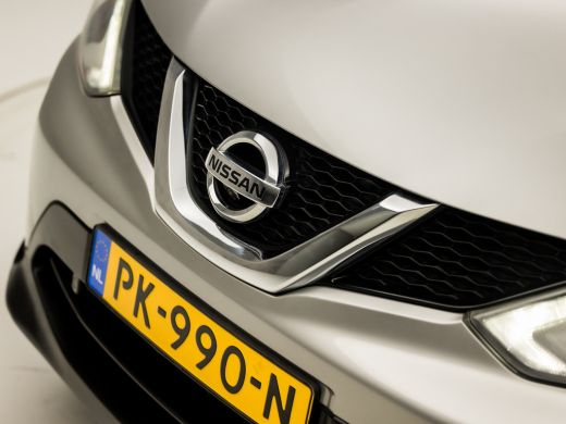 Nissan QASHQAI 1.2 N-Connecta Sport Automaat (PANORAMADAK, NAVIGATIE, CLIMATE, TREKHAAK, 360 CAMERA, SPORTSTOELE... ActivLease financial lease