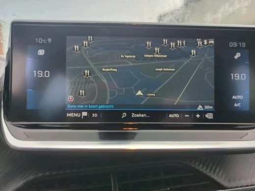 Peugeot 208 1.2 PureTech Allure | Automaat | Navigatie | Camera | 3D Instrumentenpaneel | Apple carplay | 56... ActivLease financial lease