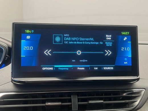 Peugeot 3008 1.6 HYbrid 225 GT | Achteruitrijcamera | Apple Carplay/Android Auto|telefoonintegratie premium | ... ActivLease financial lease