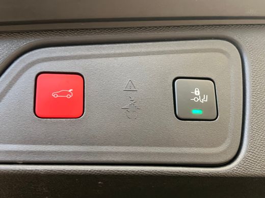 Peugeot 3008 1.6 HYbrid 225 GT | Achteruitrijcamera | Apple Carplay/Android Auto|telefoonintegratie premium | ... ActivLease financial lease