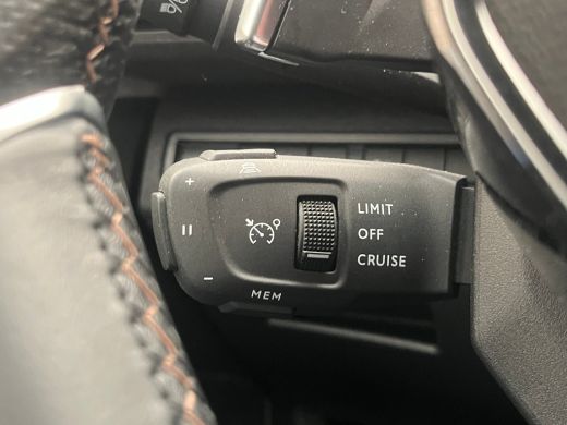 Peugeot 3008 1.6 HYbrid 225 GT | Achteruitrijcamera | Apple Carplay/Android Auto|telefoonintegratie premium | ... ActivLease financial lease