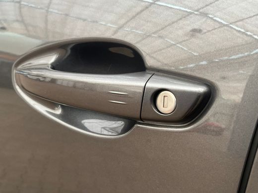 Peugeot 3008 1.6 HYbrid 225 GT | Achteruitrijcamera | Apple Carplay/Android Auto|telefoonintegratie premium | ... ActivLease financial lease