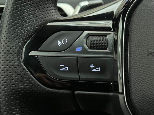 Peugeot 3008 1.6 HYbrid 225 GT | Navigatiesysteem full map | Volledig digitaal instrumentenpaneel | Voorstoel(... ActivLease financial lease