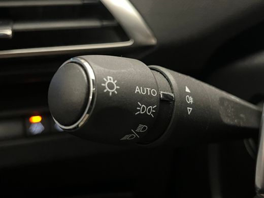 Peugeot 3008 1.6 HYbrid 225 GT | Navigatiesysteem full map | Volledig digitaal instrumentenpaneel | Voorstoel(... ActivLease financial lease