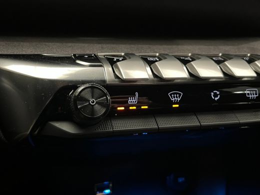 Peugeot 3008 1.6 HYbrid 225 GT | Navigatiesysteem full map | Volledig digitaal instrumentenpaneel | Voorstoel(... ActivLease financial lease