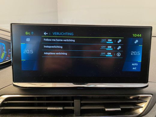 Peugeot 3008 1.6 HYbrid 225 GT Trekhaak | Adaptieve Cruise | Stoelverwarming | Navigatie | Camera | Elec.Klep ... ActivLease financial lease