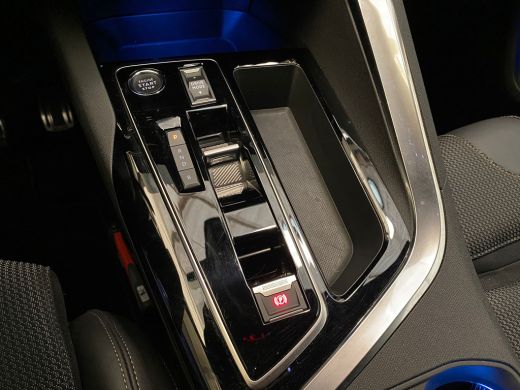 Peugeot 3008 1.6 HYbrid 225 GT Trekhaak | Adaptieve Cruise | Stoelverwarming | Navigatie | Camera | Elec.Klep ... ActivLease financial lease
