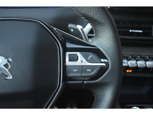 Peugeot 5008 1.2 Hybrid GT 145pk 7p. | Schuif-/Kanteldak | Massage | Elektr. Stoelen | Elektr. Achterklep | St... ActivLease financial lease