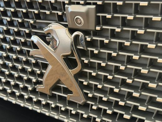 Peugeot 5008 1.2 Hybrid GT Black Pack | Pano | Elek. Klep | Navigatie | Stoelverwarming | Carplay | 7 Zits! | ... ActivLease financial lease