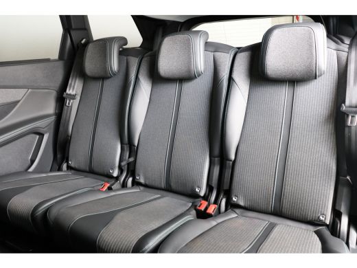 Peugeot 5008 1.2 PureTech 130PK EAT8 Blue Lease Allure | Navi | Clima | Adaptive Cruise | Camera | Parkeersens... ActivLease financial lease