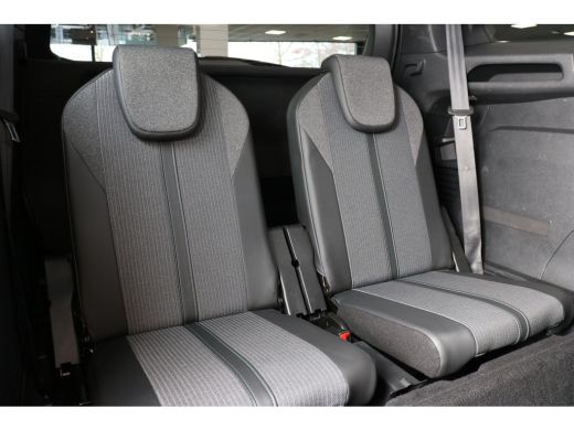 Peugeot 5008 1.2 PureTech 130PK EAT8 Blue Lease Allure | Navi | Clima | Adaptive Cruise | Camera | Parkeersens... ActivLease financial lease