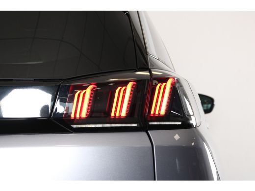 Peugeot 5008 1.2 PureTech 130PK EAT8 Blue Lease Allure | Navi | Clima | Adaptive Cruise | Camera | Parkeersens... ActivLease financial lease