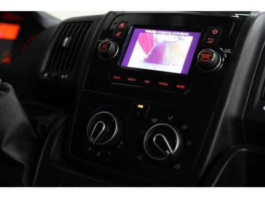 Peugeot Boxer 435 2.2 BlueHDi 140PK L4H2 ActivLease financial lease