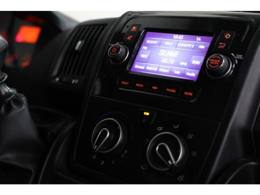 Peugeot Boxer 435 2.2 BlueHDi 140PK L4H2 ActivLease financial lease