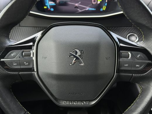 Peugeot e-2008 EV GT Pack 50 kWh | 3D Cockpit | Camera | Panorama | Sfeer Verlichting | ActivLease financial lease