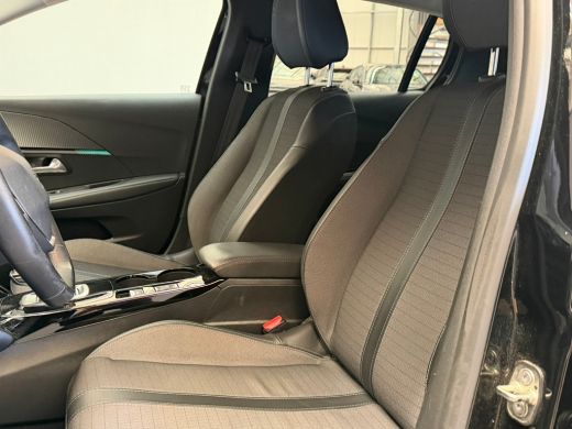 Peugeot e-208 EV Allure Pack 50 kWh Climate | Cruise | Navigatie | Apple Carplay/Android Auto | | Airco (automa... ActivLease financial lease