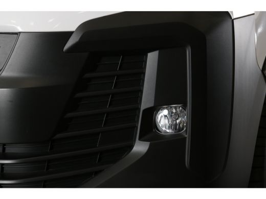 Peugeot Expert 2.0 BlueHDi 145 L2 Sport | Navi | Betimmering | Parkeersensoren achter | Airco | Cruise control | ActivLease financial lease