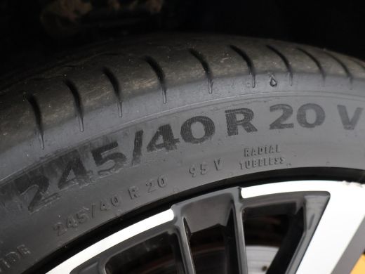 Polestar 2 LONG RANGE DUAL MOTOR 408 PK LAUNCH EDITION 78 KWH PERFORMANCE PACK | BREMBO BRAKES | 20 INCH ActivLease financial lease