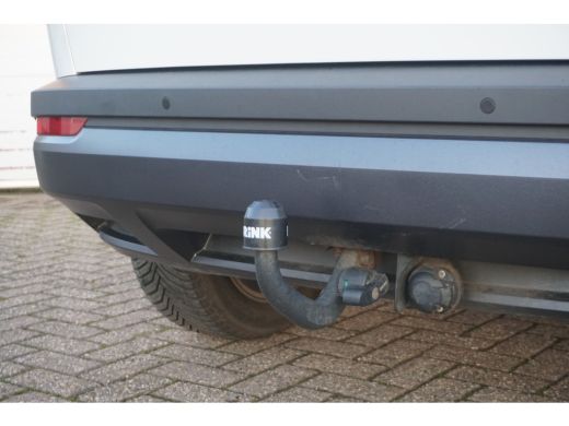 Skoda Karoq 1.0 TSI Business | TREKHAAK | STOELVERWARMING | METALLIC WIT | ACC | VIRTUAL COCKPIT | ActivLease financial lease