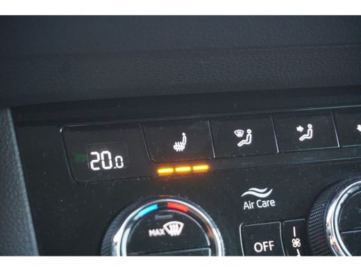 Skoda Karoq 1.0 TSI Business | TREKHAAK | STOELVERWARMING | METALLIC WIT | ACC | VIRTUAL COCKPIT | ActivLease financial lease