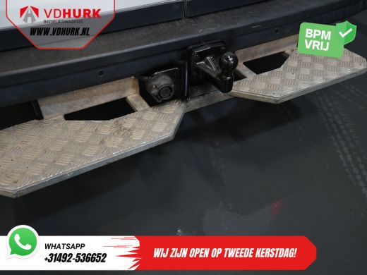 Volkswagen Crafter 2.0 TDI 180 pk L3H3 270Gr. Deuren/ Gev. Stoel/ Imperiaal/ Standkachel/ Carplay/ Cruise/ Trekhaak ActivLease financial lease