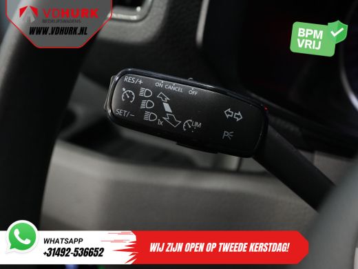 Volkswagen Crafter 2.0 TDI 180 pk L3H3 270Gr. Deuren/ Gev. Stoel/ Imperiaal/ Standkachel/ Carplay/ Cruise/ Trekhaak ActivLease financial lease