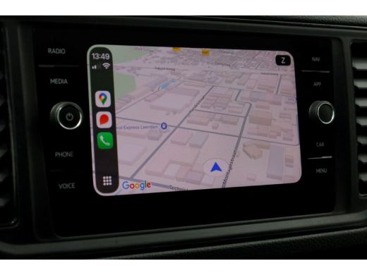 Volkswagen Crafter 35 2.0 TDI 177pk RWD L3H3 (L2H2) Airco/Camera Trekhaak 3500kg 09-2020 ActivLease financial lease