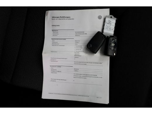 Volkswagen Crafter 35 2.0 TDI 177pk RWD L3H3 (L2H2) Airco/Camera Trekhaak 3500kg 09-2020 ActivLease financial lease