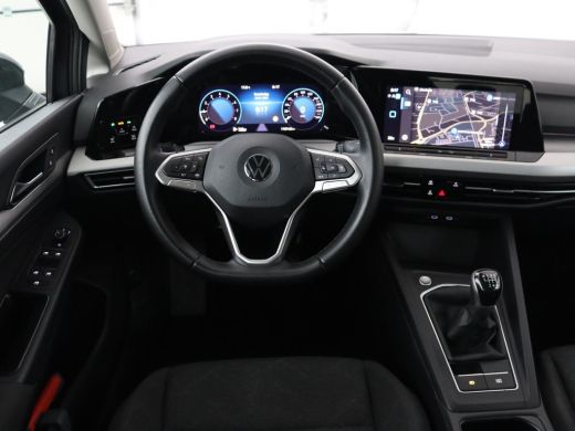 Volkswagen Golf 1.0 TSI Life | Carplay | Navigatie | Adaptive cruise | Sfeerverlichting | Full LED | Climate cont... ActivLease financial lease