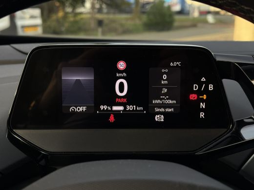 Volkswagen ID.4 Max 77 kWh | Warmtepomp | Panorama | IQ-Light | 360 Camera | ActivLease financial lease