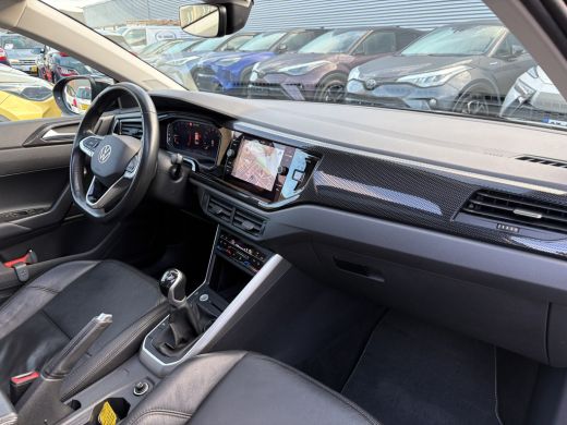 Volkswagen Taigo 1.0 TSI Life Business | Panodak | IQ Light | Keyless | Prijs Rijklaar!! ActivLease financial lease