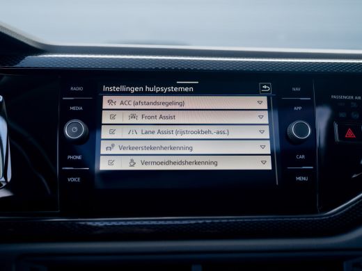 Volkswagen Taigo 1.0 TSI Life Business | Panodak | IQ Light | Keyless | Prijs Rijklaar!! ActivLease financial lease