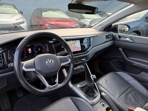 Volkswagen Taigo 1.0 TSI Life Business | Panodak | IQ Light | Keyless | Prijs Rijklaar!! ActivLease financial lease