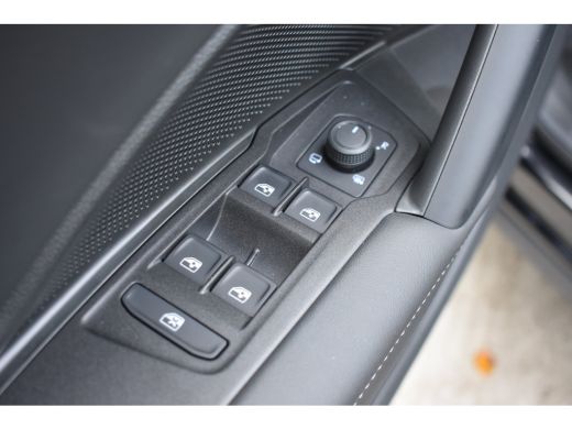 Volkswagen Tiguan 1.5 eHybrid 204PK PHEV Life Edition | TREKHAAK | HARMAN KARDON | STOELVERW. | APP. CONNECT | ADAP... ActivLease financial lease