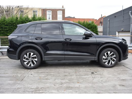 Volkswagen Tiguan 1.5 eHybrid 204PK PHEV Life Edition | TREKHAAK | HARMAN KARDON | STOELVERW. | APP. CONNECT | ADAP... ActivLease financial lease