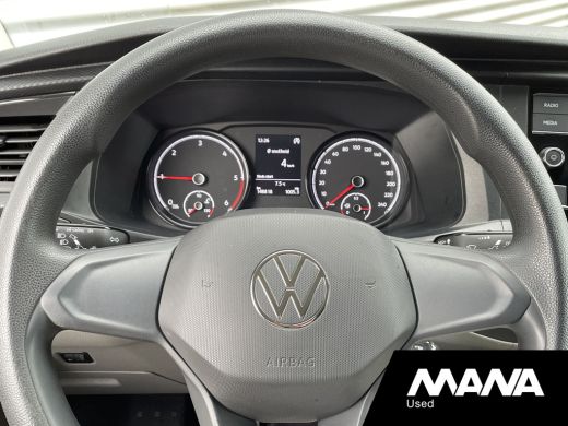 Volkswagen Transporter 2.0TDI L2H1 110PK Cruise control Bijrijdersbank ActivLease financial lease