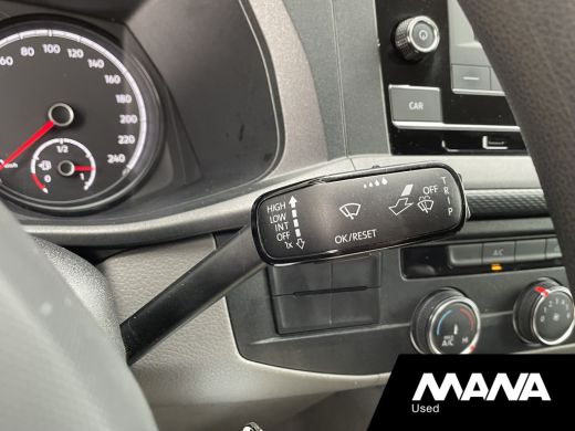 Volkswagen Transporter 2.0TDI L2H1 110PK Cruise control Bijrijdersbank ActivLease financial lease