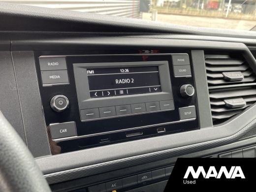 Volkswagen Transporter 2.0TDI L2H1 110PK Cruise control Bijrijdersbank ActivLease financial lease